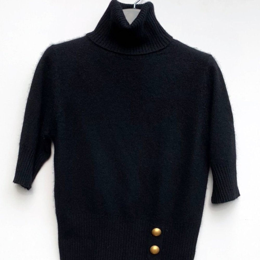 Bebe Cashmere Turtleneck top